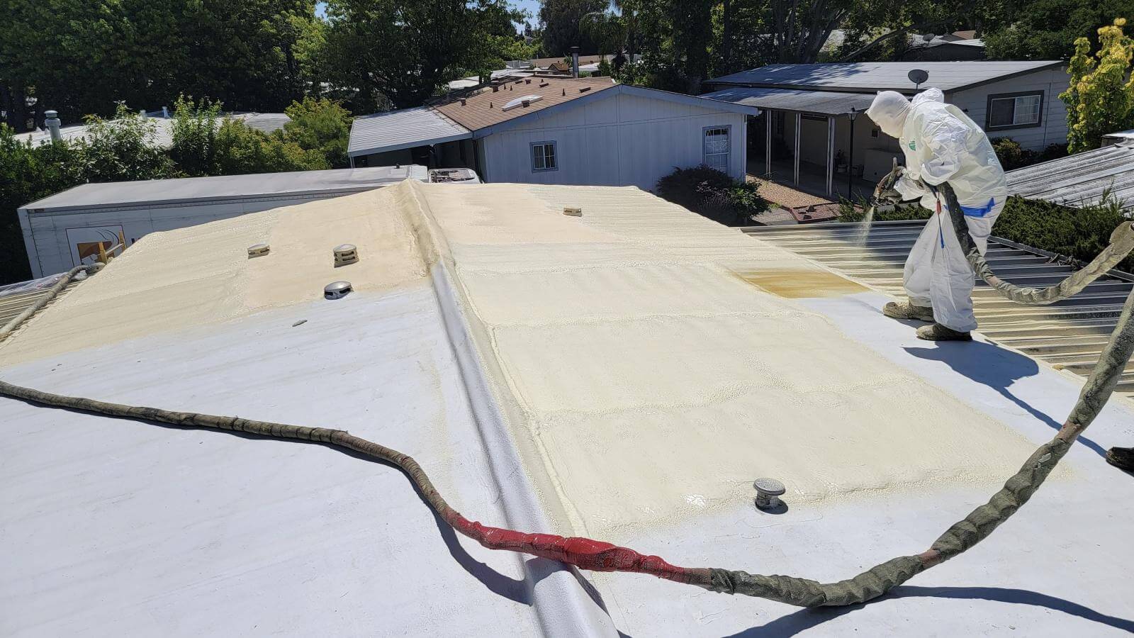Completed SPF roof on a Bay Area apartment building