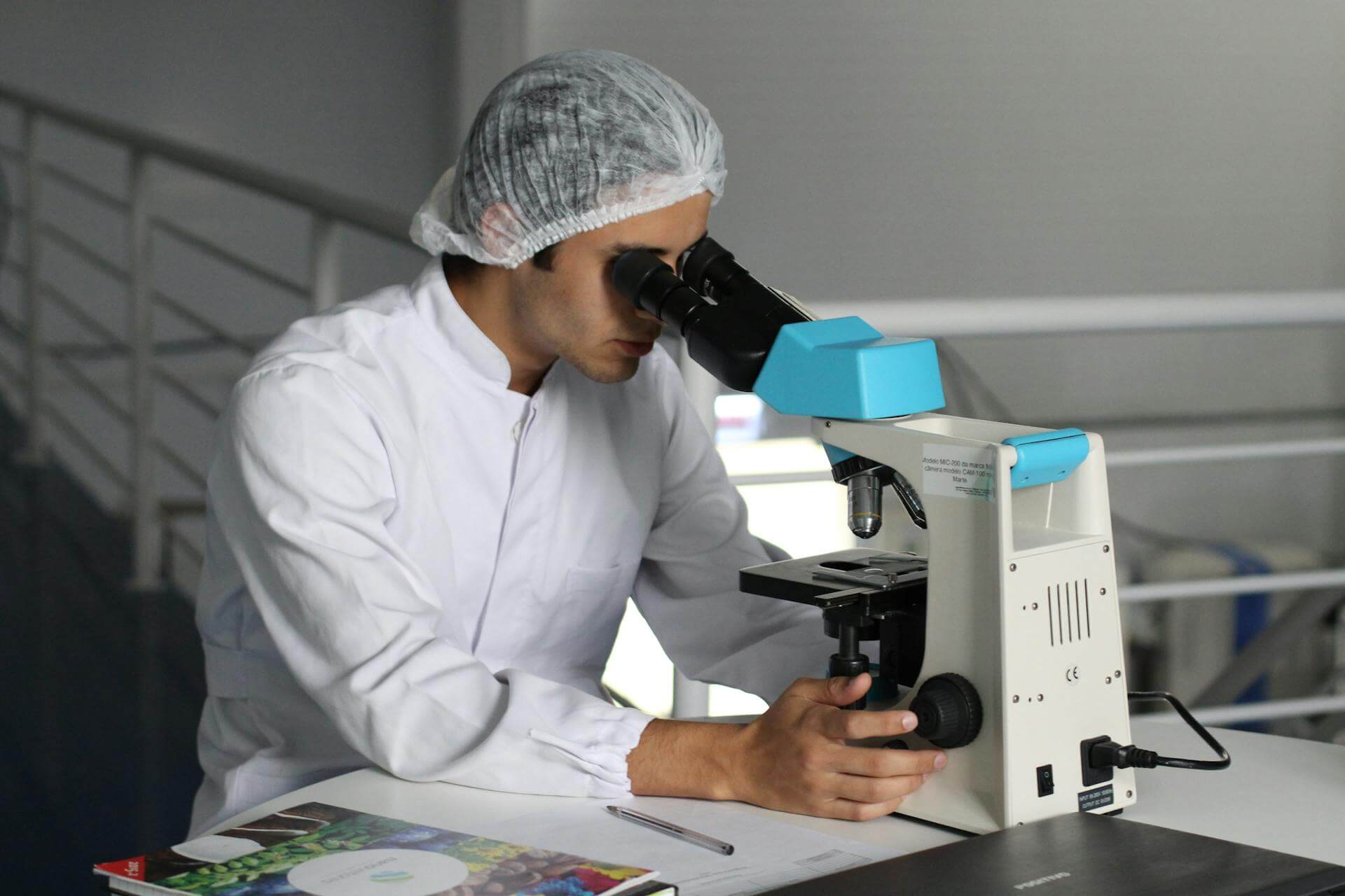 Berkeley Research Lab Insulation Options: Cost, Pros & Cons — USA Spray Me insulation guide