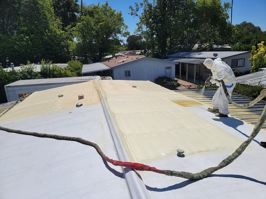 Oakland Low Slope Roof Spray Polyurethane Foam Insulation: Cost & Benefits Explored — USA Spray Me insulation guide